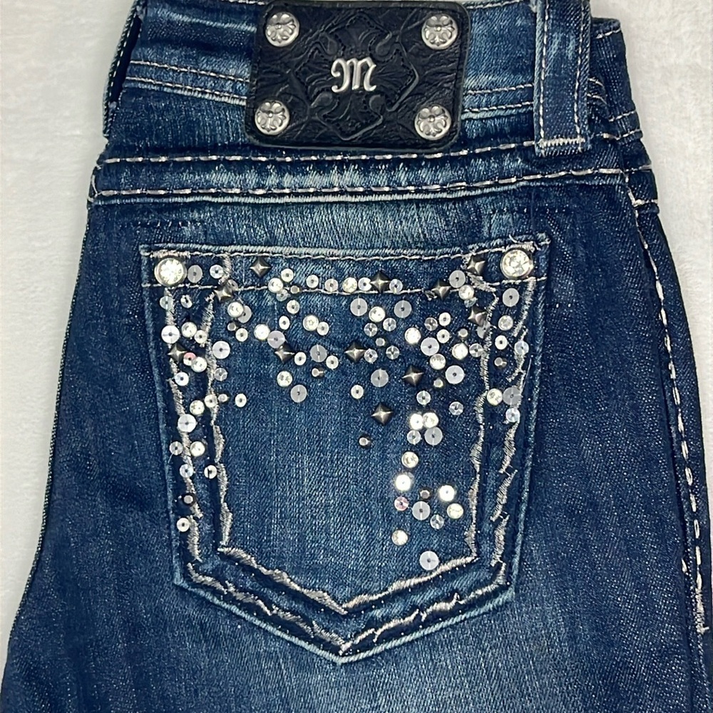 Miss Me Cropped Jeans Size 28